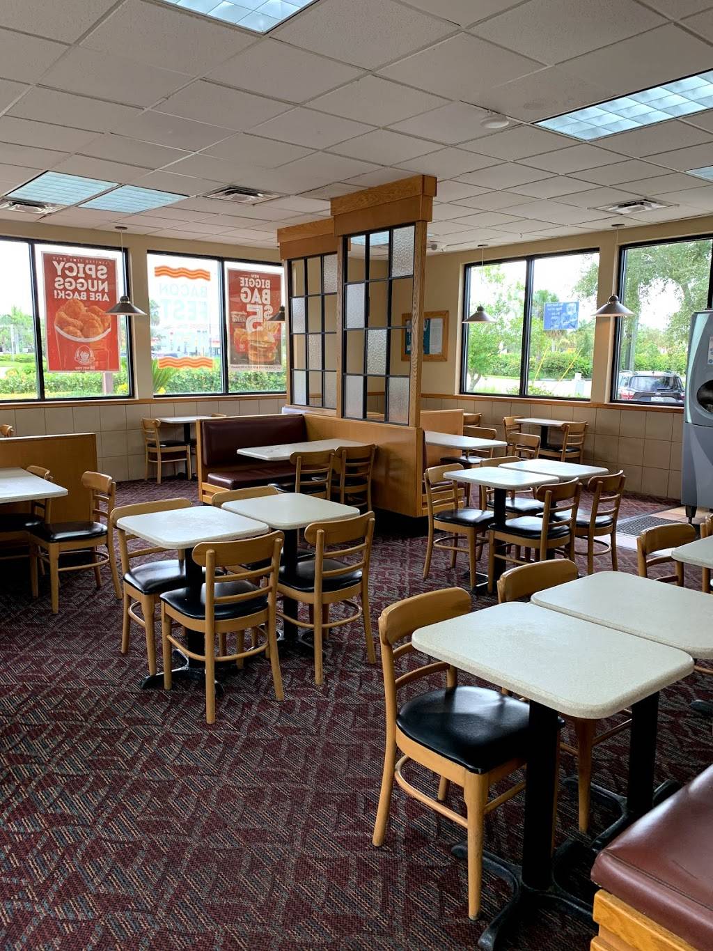 Wendys | restaurant | 28140 S Tamiami Trail, Bonita Springs, FL 34134, USA | 2399479401 OR +1 239-947-9401