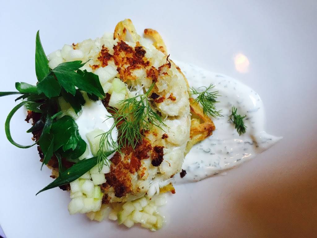 Old Town Stock House | restaurant | 410 Old Town St, Guntersville, AL 35976, USA | 2565821676 OR +1 256-582-1676