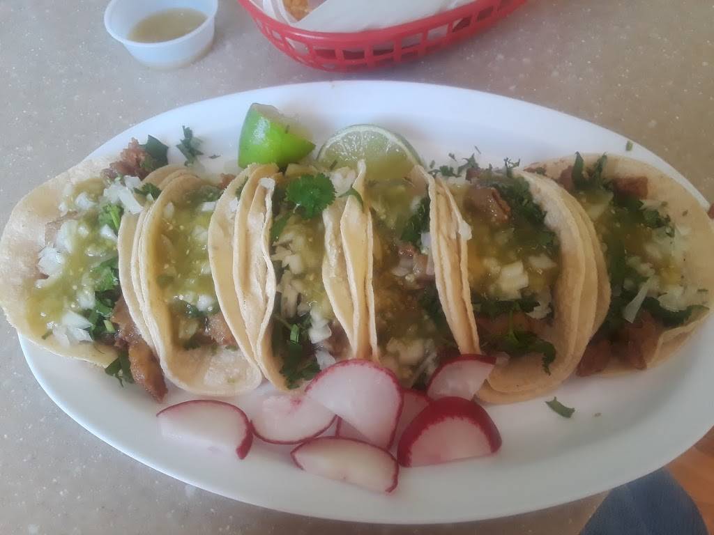 Taqueria Panchita | restaurant | 162 W A St, Dixon, CA 95620, USA | 7076935058 OR +1 707-693-5058