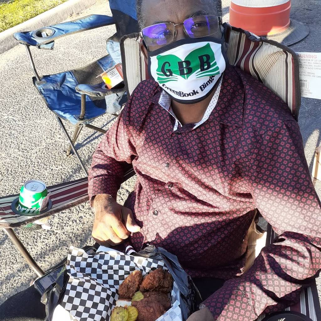 Rosalyns Hot Chicken | meal takeaway | 12401 S Post Oak Rd, Houston, TX 77045, USA | 2818454262 OR +1 281-845-4262