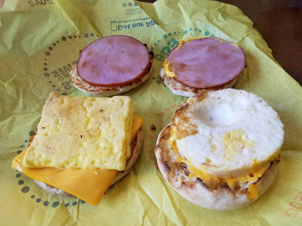 McDonalds | cafe | 2125 York Crossing Dr, York, PA 17408, USA | 7177671381 OR +1 717-767-1381