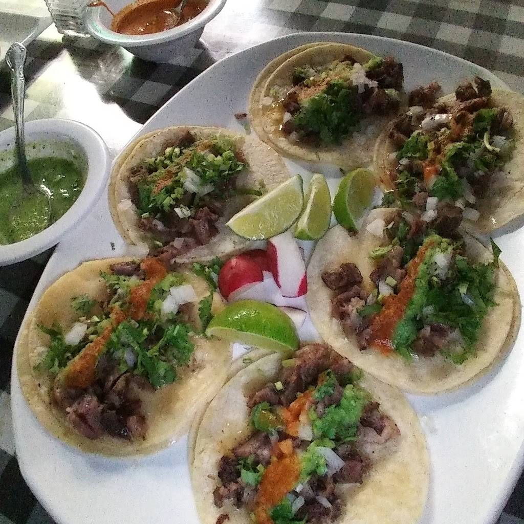 Restaurante Las Fogatas | restaurant | 407 Finley Dr, Taft, CA 93268, USA | 9145270978 OR +1 914-527-0978