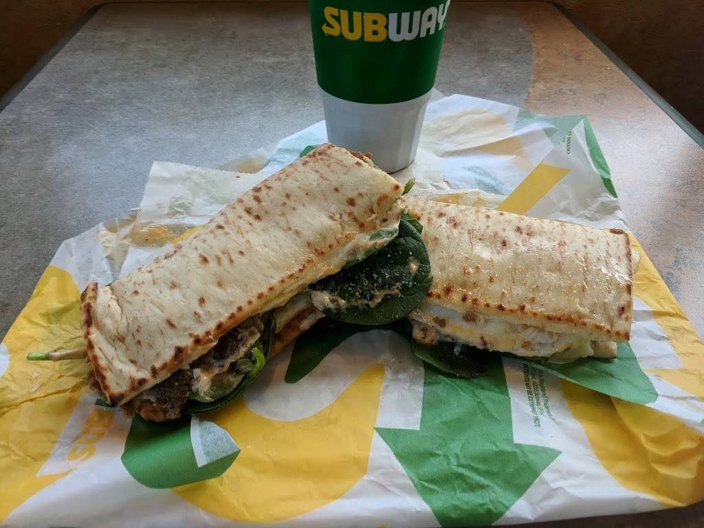 Subway Restaurants | restaurant | 1463 Egg Harbor Rd, Sturgeon Bay, WI 54235, USA | 9207460666 OR +1 920-746-0666