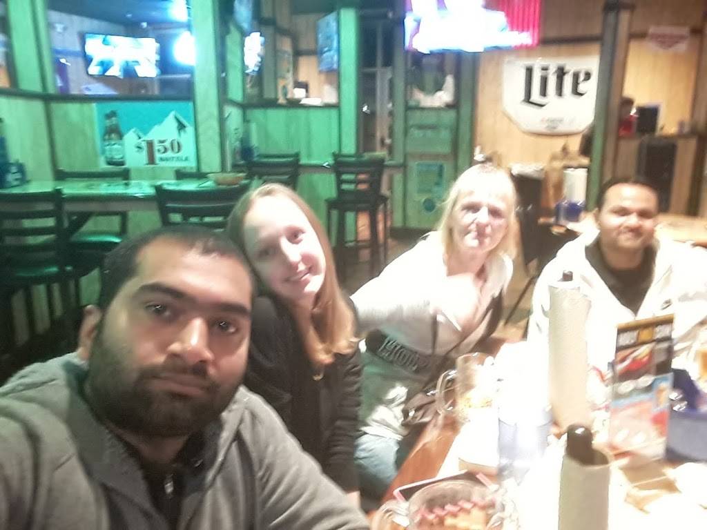 Wings Etc. | restaurant | 2455 Cleveland Rd, South Bend, IN 46628, USA | 5742779464 OR +1 574-277-9464