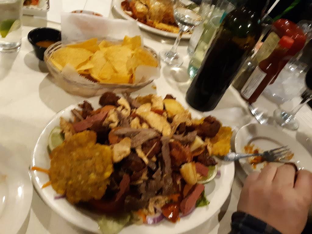 El Familiar | restaurant | 1246 NJ-166, Toms River, NJ 08753, USA | 7322406613 OR +1 732-240-6613