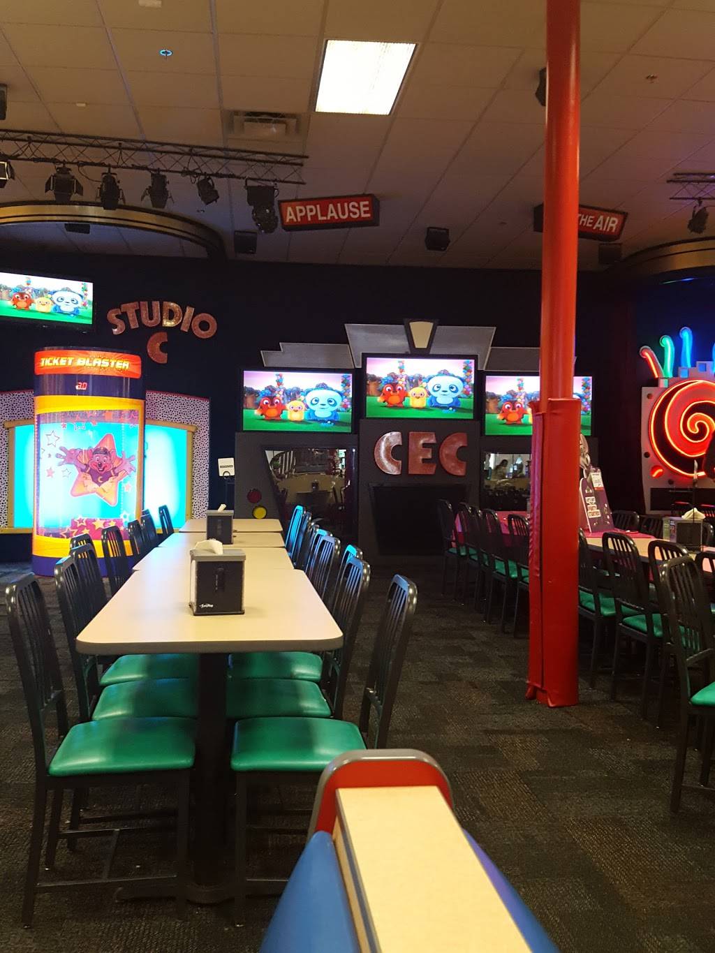 Chuck E. Cheeses | restaurant | 44410 Valley Central Way, Lancaster, CA 93536, USA | 6619455453 OR +1 661-945-5453