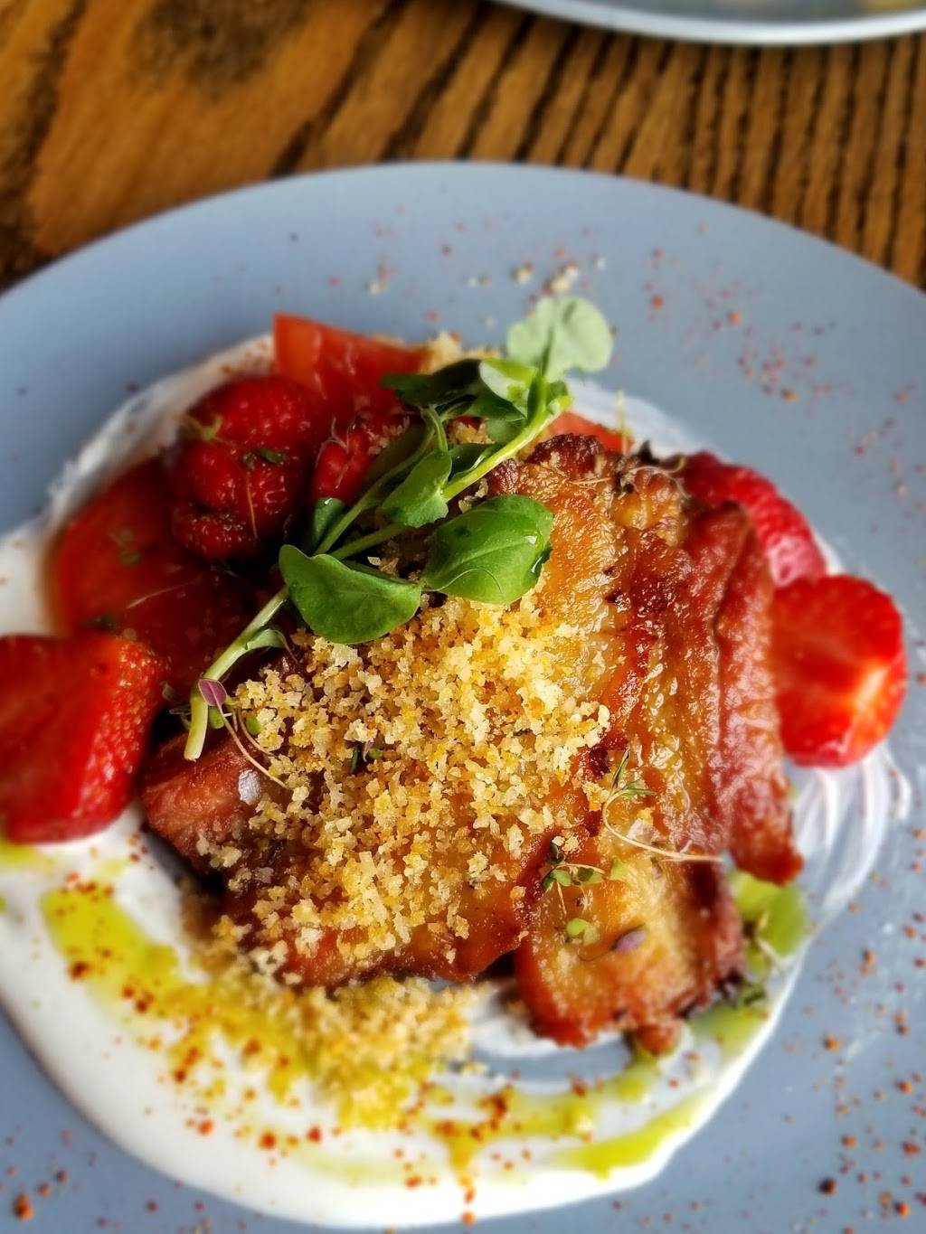 Wellington Gastropub | restaurant | 1325 Wellington St W, Ottawa, ON K1Y 3B6, Canada | 6137291315 OR +1 613-729-1315