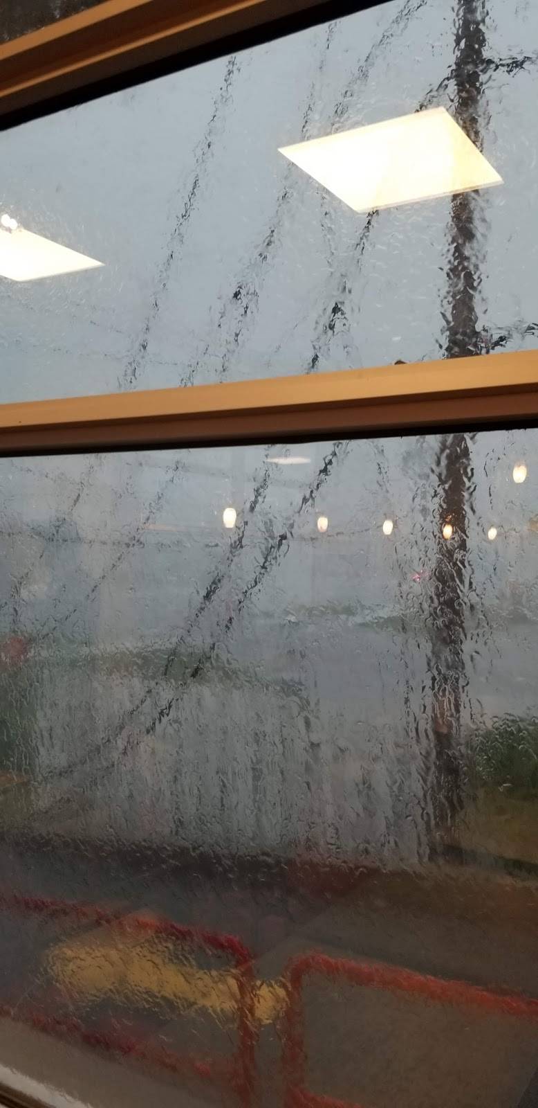 Au Coq | restaurant | 2370 Chemin Gascon, Terrebonne, QC J6X 3A5, Canada | 4509644419 OR +1 450-964-4419