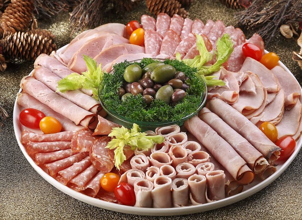 UpTown Market & Deli | restaurant | 2767 W Shaw Ave ste 126, Fresno, CA 93711, USA | 5594923639 OR +1 559-492-3639