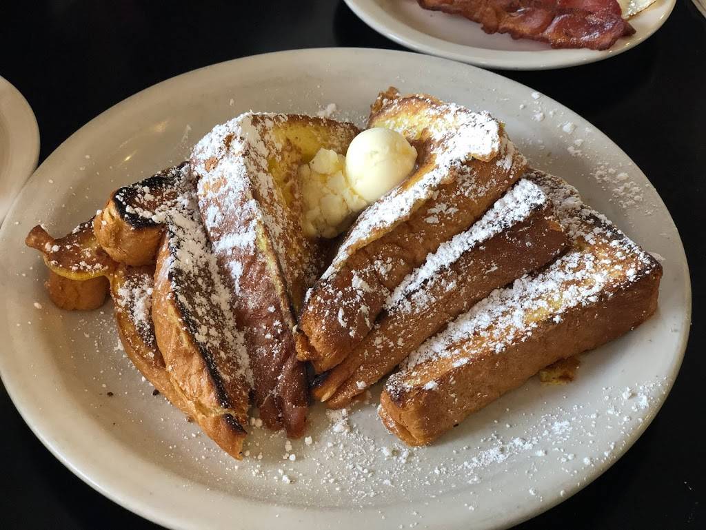 The Red Hut Café | cafe | 3660 Lake Tahoe Blvd, South Lake Tahoe, CA 96150, USA | 5305441595 OR +1 530-544-1595