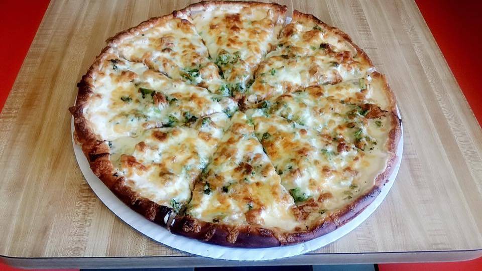 Papa Georges Pizza | restaurant | 351 June St, Worcester, MA 01602, USA | 5087559500 OR +1 508-755-9500