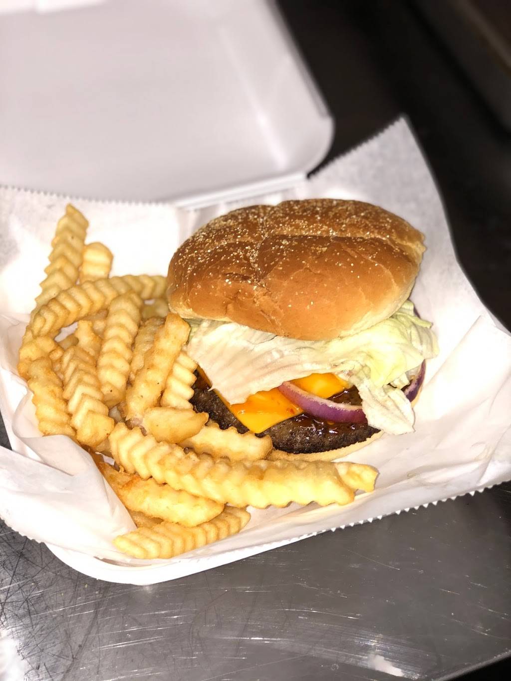 Summa Dis, Summa Dat & More | restaurant | 139 S 44th St, Louisville, KY 40212, USA | 5027765371 OR +1 502-776-5371