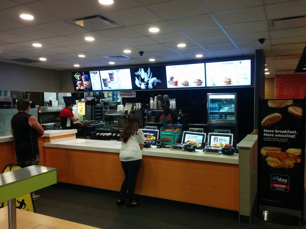 McDonalds | cafe | 3901 W Hillsboro Blvd, Deerfield Beach, FL 33442, USA | 9544265502 OR +1 954-426-5502