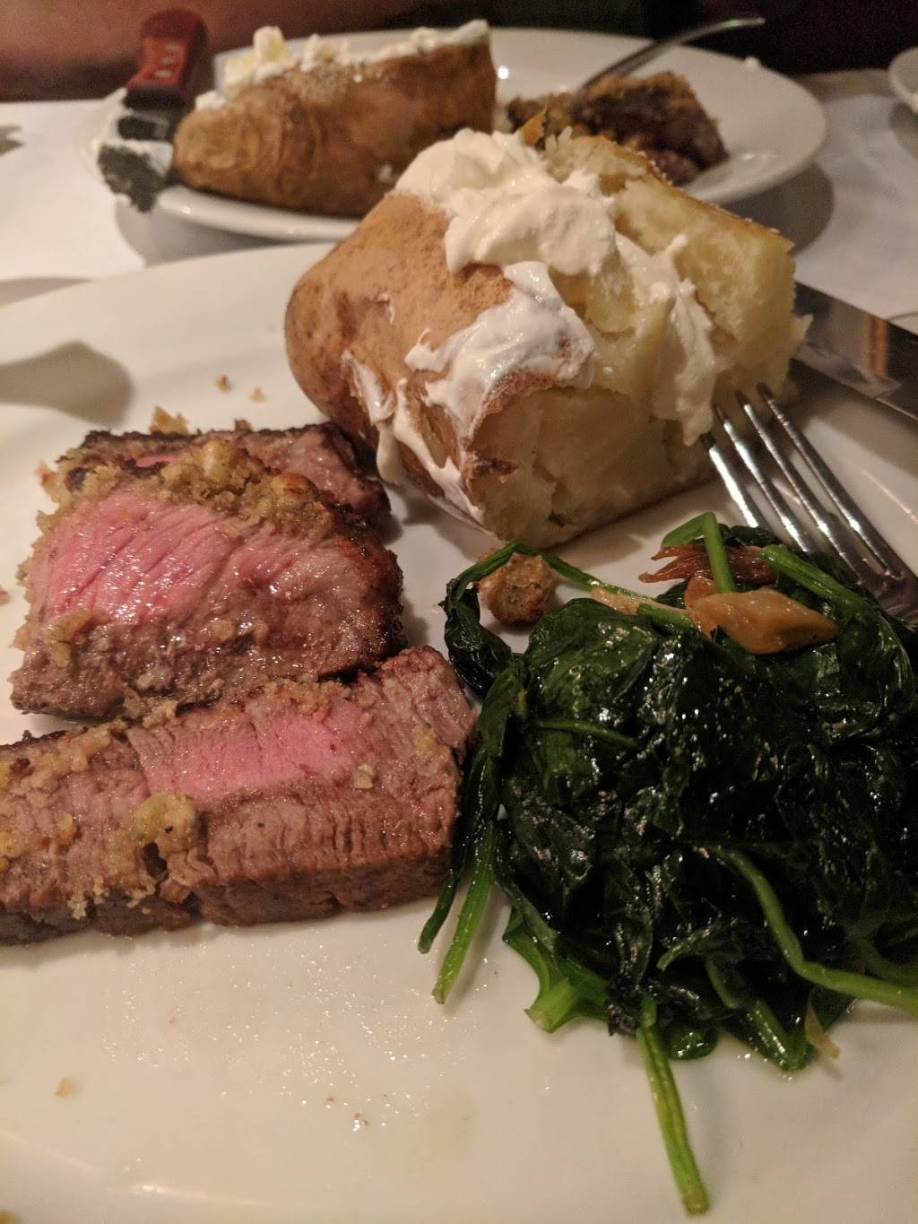 Paces Steak House | restaurant | 325 Nesconset Hwy, Hauppauge, NY 11788, USA | 6319797676 OR +1 631-979-7676