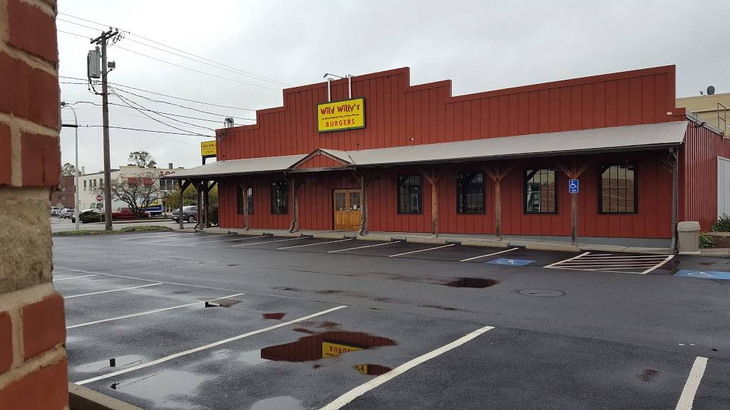 Wild Willys Burgers | restaurant | 46 Arsenal St, Watertown, MA 02472, USA | 6179269700 OR +1 617-926-9700