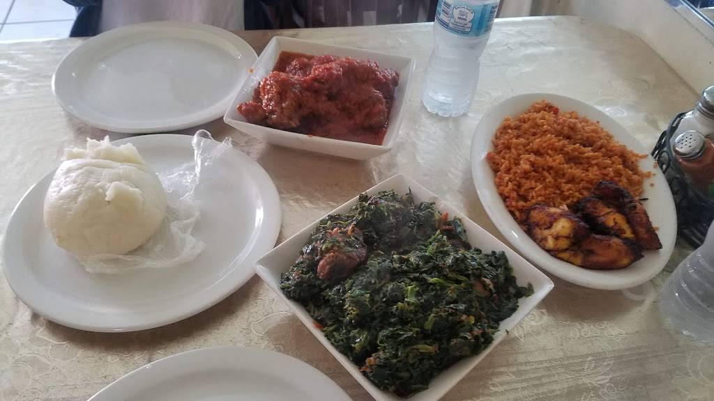 Veronicas Kitchen | restaurant | 401 E Hillcrest Blvd, Inglewood, CA 90301, USA | 3106734890 OR +1 310-673-4890