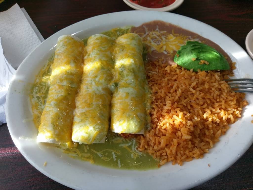 Coyote Rojo Mexican Restaurant | restaurant | 4306, 14016 7th St, Dade City, FL 33525, USA | 3524375660 OR +1 352-437-5660