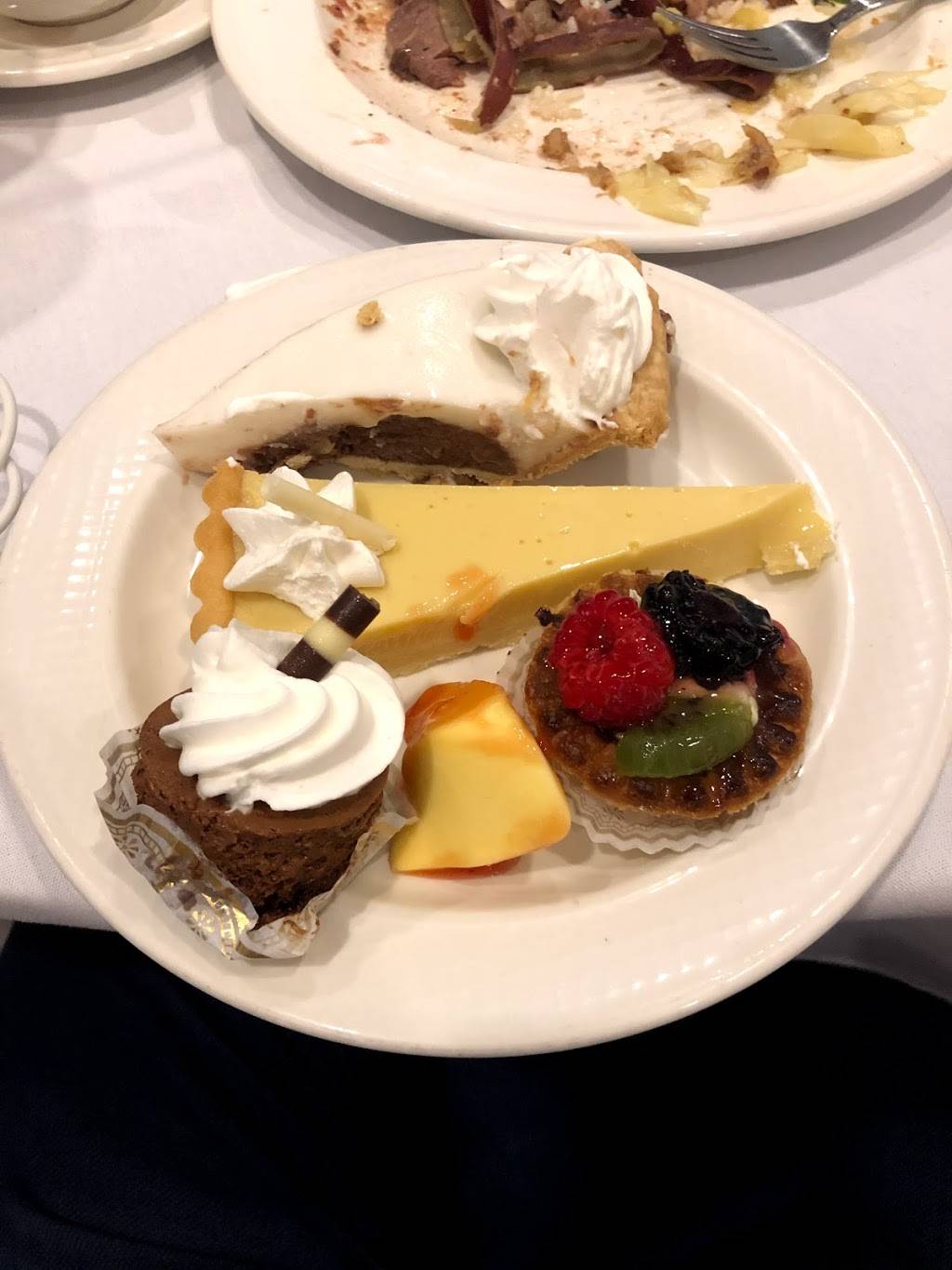 Koko at Kalia at Hale Koa | restaurant | 2055 Kalia Rd, Honolulu, HI 96815, USA | 8089550555 OR +1 808-955-0555