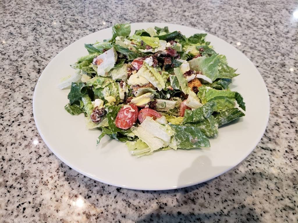 Coolgreens - Nichols Hills Plaza | restaurant | 6475 Avondale Dr, Nichols Hills, OK 73116, USA | 4058412665 OR +1 405-841-2665