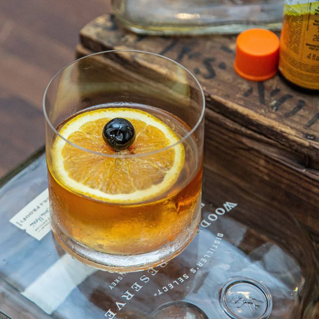 Community Table | restaurant | 148 Civitas St, Mt Pleasant, SC 29464, USA | 8439106111 OR +1 843-910-6111