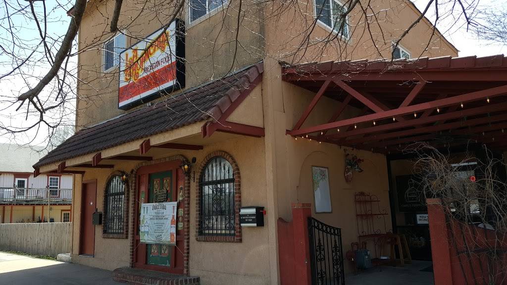 La Tropicana | restaurant | 434 Locust St, Lawrence, KS 66044, USA | 7857493550 OR +1 785-749-3550