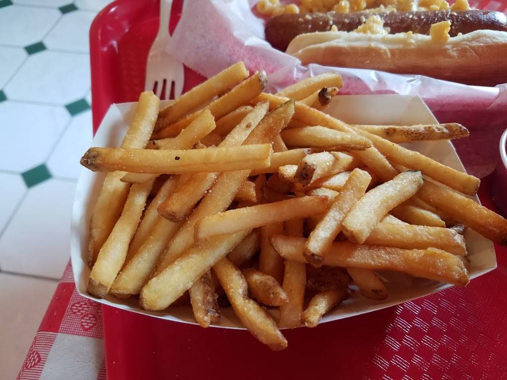 Big Star Dogs | restaurant | 4208 US Hwy 27 S, Sebring, FL 33870, USA | 8634515673 OR +1 863-451-5673