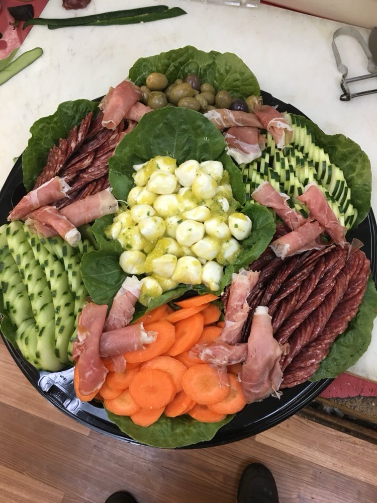 The Gourmet Deli | restaurant | 41 Alden St, Cranford, NJ 07016, USA | 9082723290 OR +1 908-272-3290