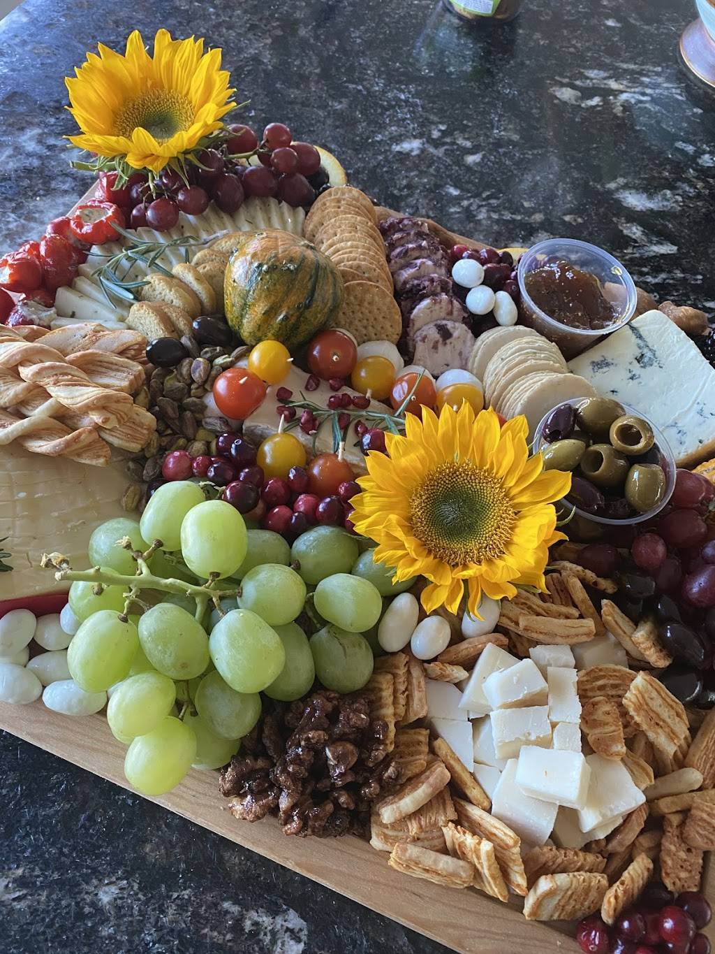 Breakin Bread | restaurant | 1177 Fischer Blvd, Toms River, NJ 08753, USA | 9738683612 OR +1 973-868-3612