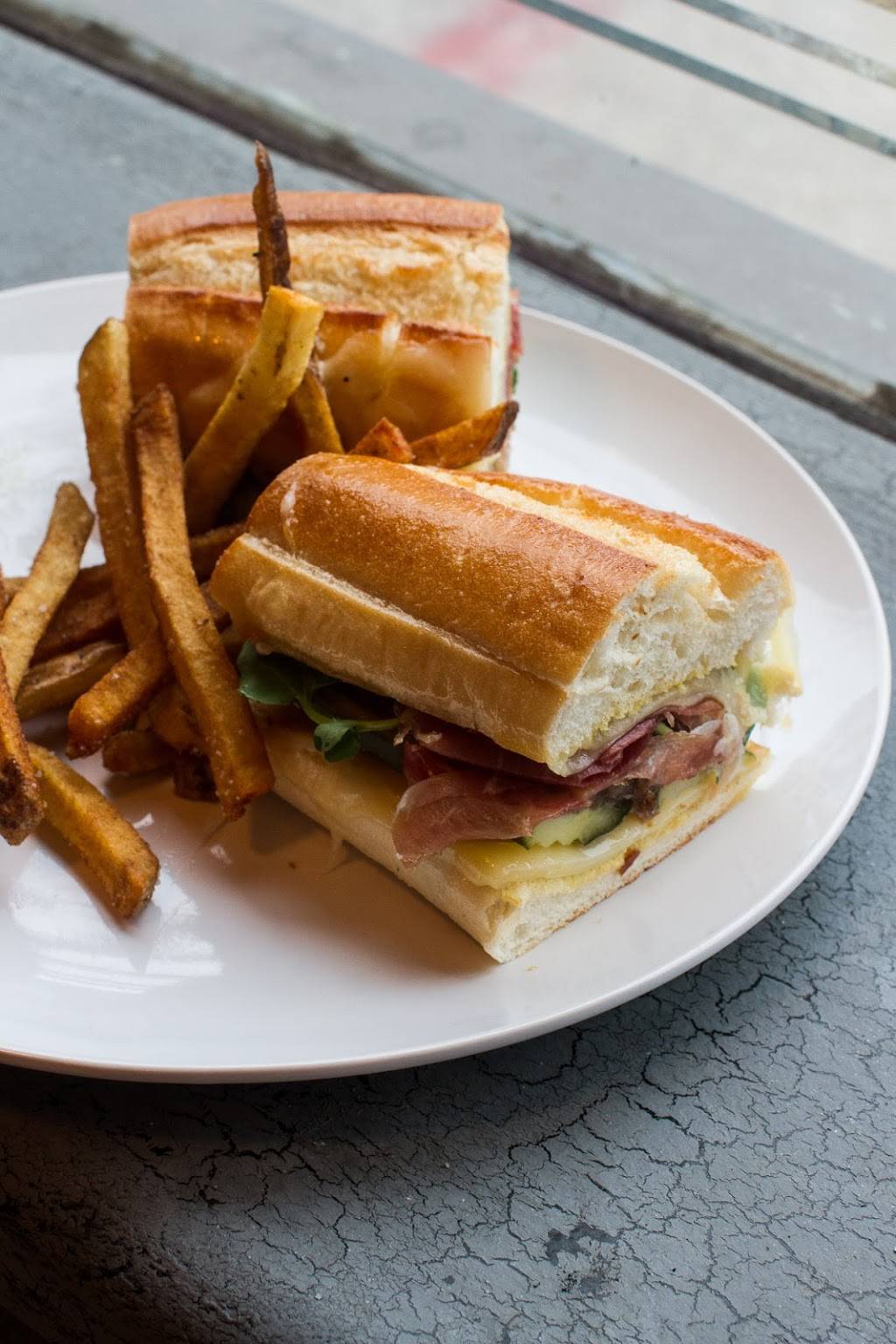 SOMO Manayunk | restaurant | 4311 Main St, Philadelphia, PA 19127, USA | 2672976668 OR +1 267-297-6668