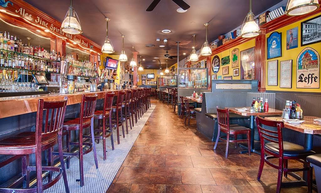 The Phoenix Irish Bar & Restaurant | restaurant | 811 Valencia St, San Francisco, CA 94110, USA | 4156951811 OR +1 415-695-1811