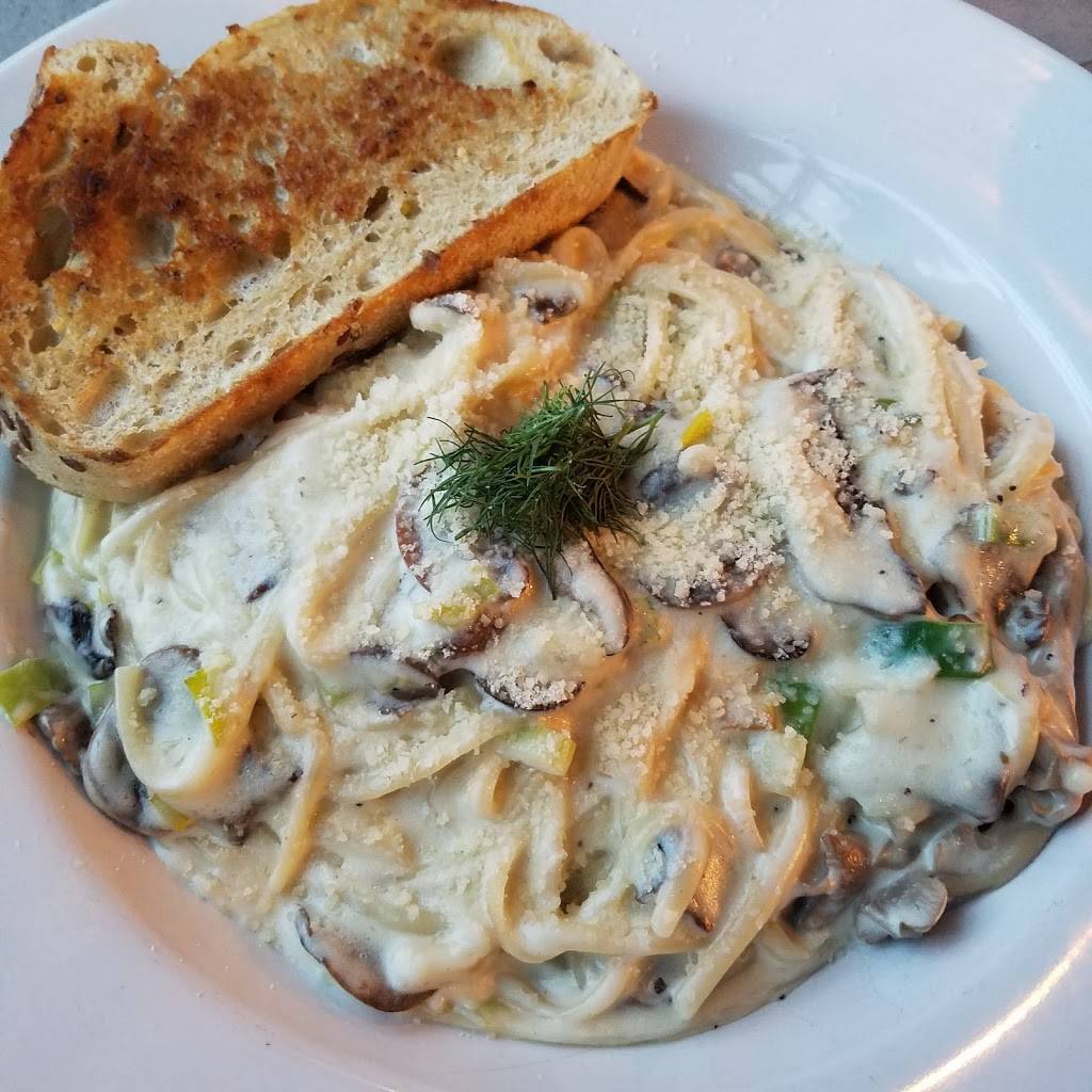 Tine & Cellar | restaurant | 3806 Schofield Ave, Weston, WI 54476, USA | 7158410080 OR +1 715-841-0080