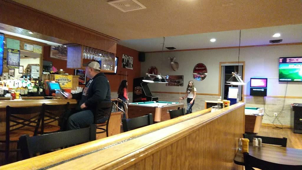 Chaps 3 at Leaning Tree Golf Course | restaurant | 7860 Smiths Creek Rd, Goodells, MI 48027, USA | 8103674500 OR +1 810-367-4500