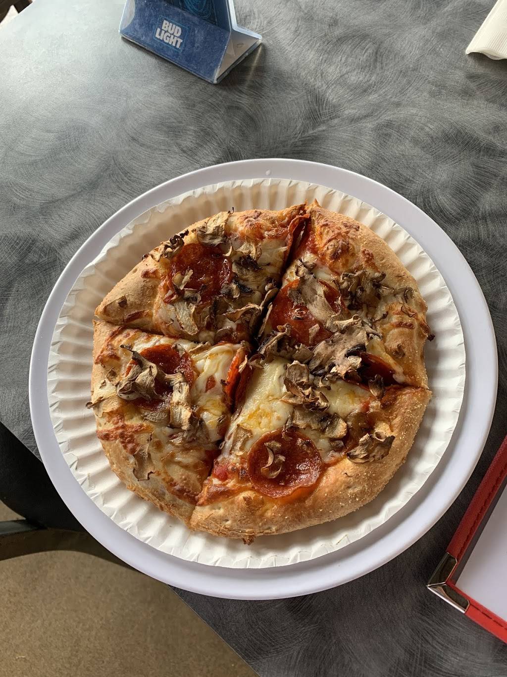 Beach Pizza | restaurant | 8601 Lincoln Blvd, Westchester, CA 90045, USA | 3108272000 OR +1 310-827-2000