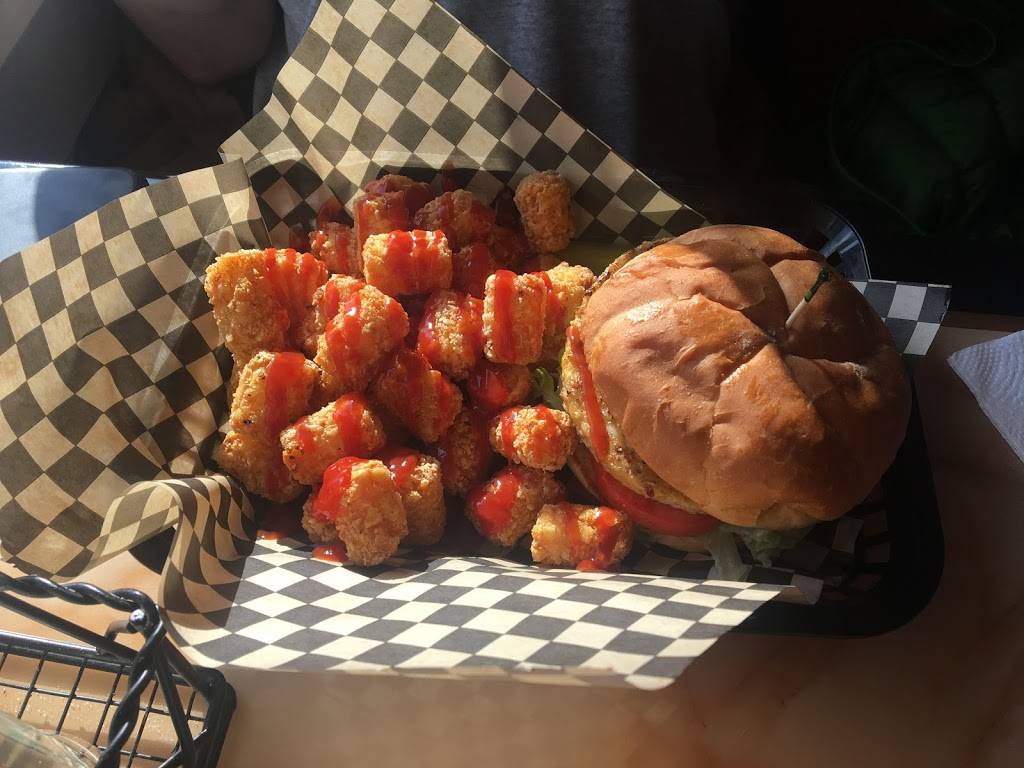 Bubbas Road House | restaurant | 31702 US-2, Sultan, WA 98294, USA | 3607933950 OR +1 360-793-3950