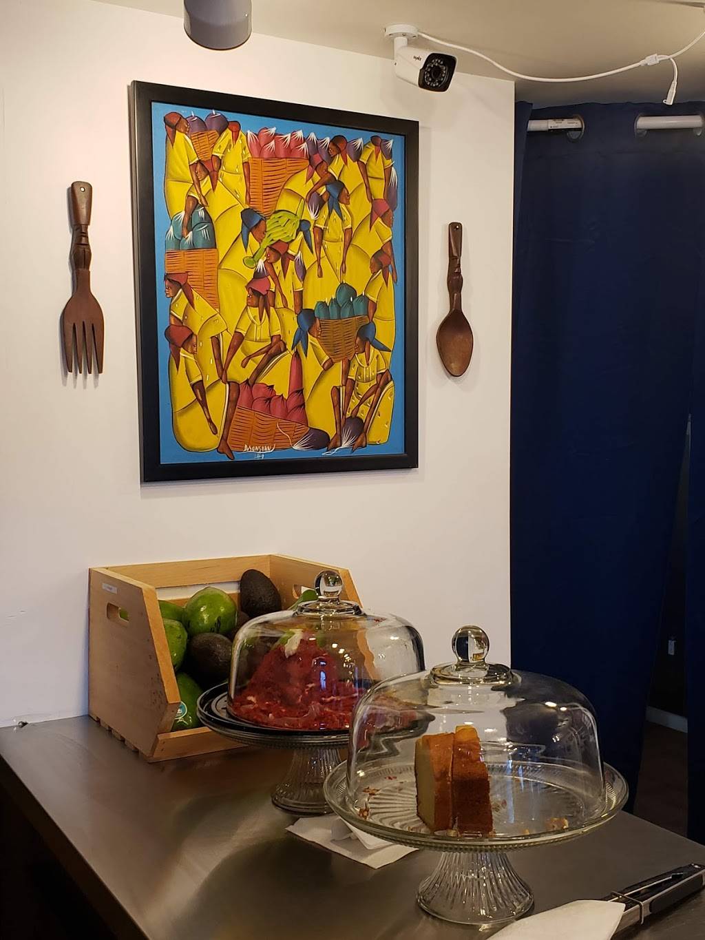 Louisianas Haitian Restaurant | restaurant | 1172 S Plymouth Ave, Rochester, NY 14611, USA | 5853635484 OR +1 585-363-5484