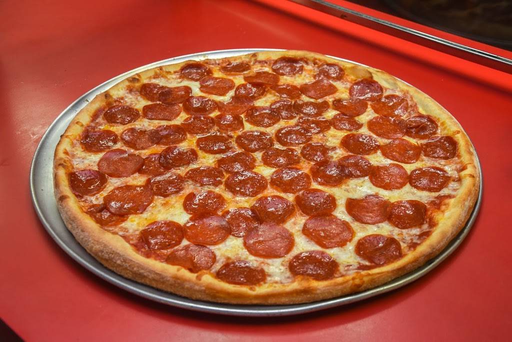 Atlantis Pizzeria | restaurant | 5925 S Congress Ave, Atlantis, FL 33462, USA | 5619653330 OR +1 561-965-3330