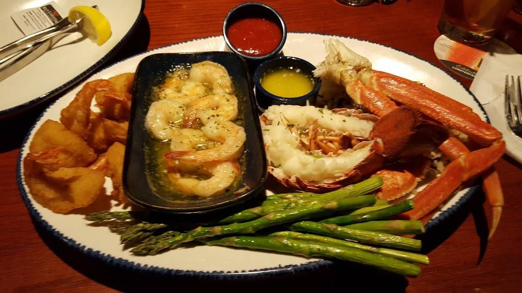 Red Lobster | restaurant | 1036 IL-59, Aurora, IL 60504, USA | 6308985782 OR +1 630-898-5782