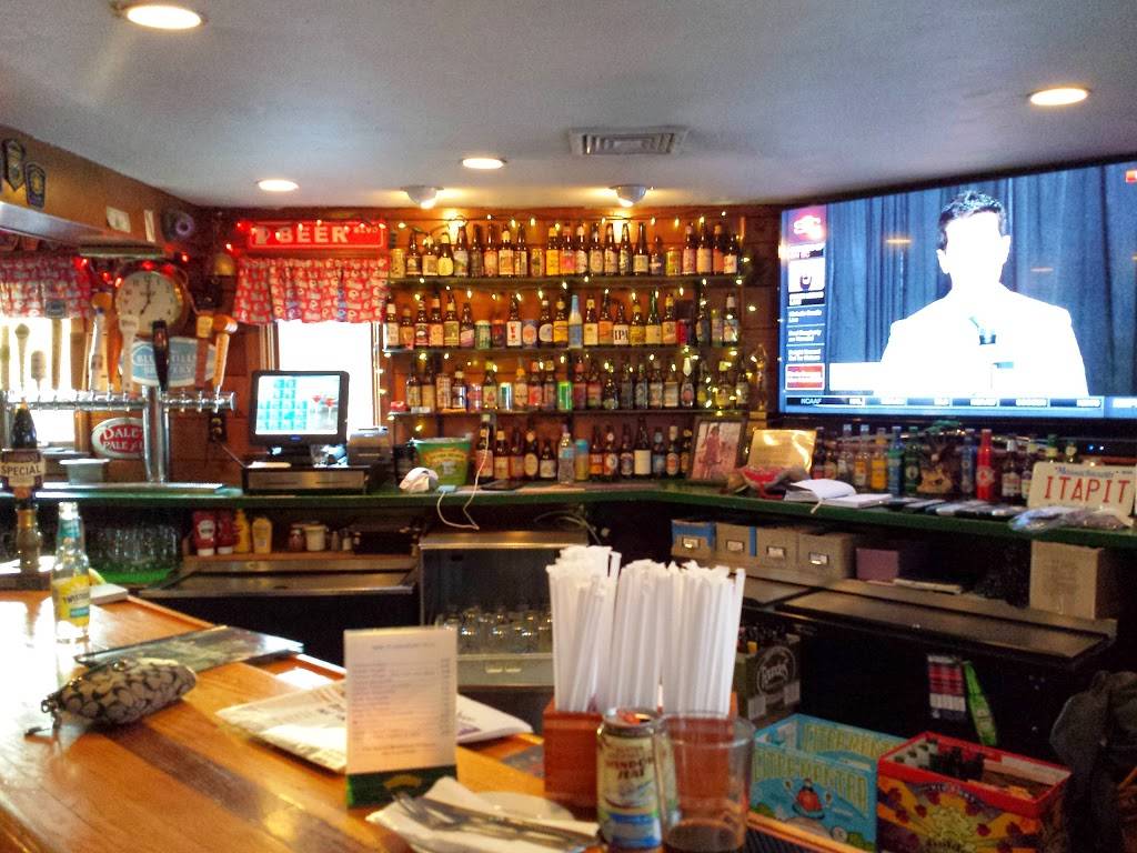 Union Brew House | restaurant | 550 Washington St, Weymouth, MA 02188, USA | 7813400440 OR +1 781-340-0440