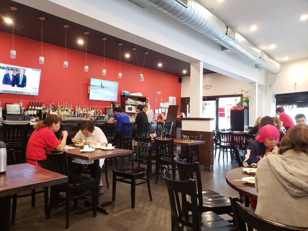 Winsor Dim Sum Cafe & Bar | restaurant | 706 Hancock St, Quincy, MA 02170, USA | 6174815383 OR +1 617-481-5383