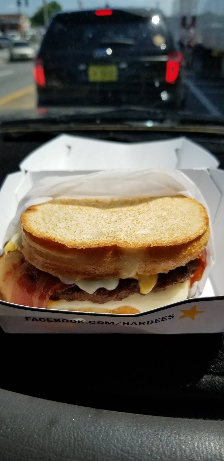 Hardees | restaurant | 908 N Pine Ave, Ocala, FL 34475, USA | 3526221463 OR +1 352-622-1463