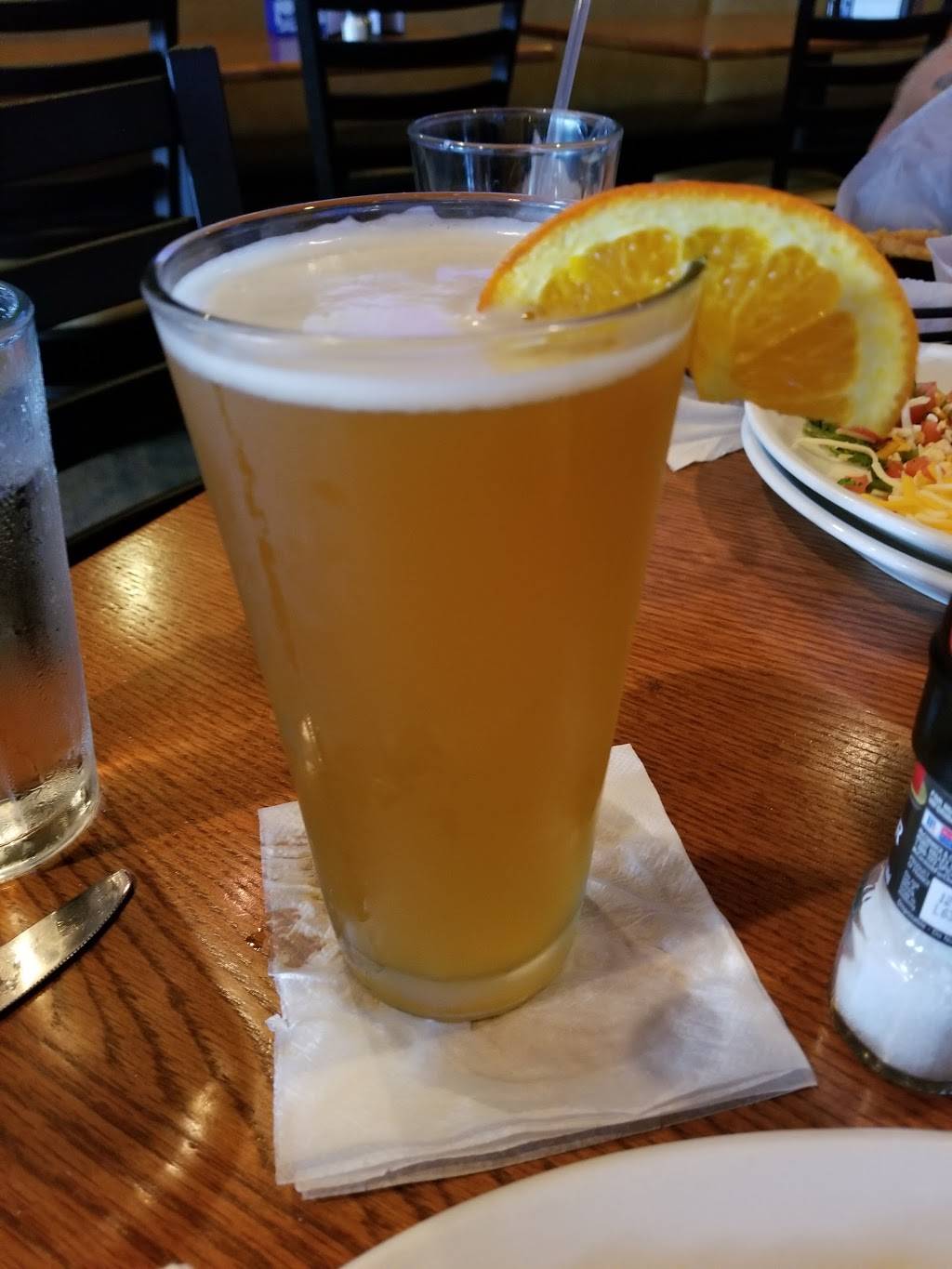 Averys Tavern | restaurant | 2086 Crooks Rd, Rochester Hills, MI 48309, USA | 2482704030 OR +1 248-270-4030