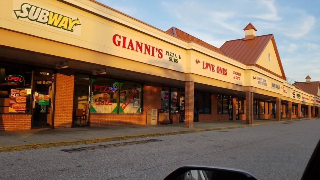 Giannis Pizza | restaurant | 1626, 2622 Annapolis Rd, Severn, MD 21144, USA | 4105515700 OR +1 410-551-5700