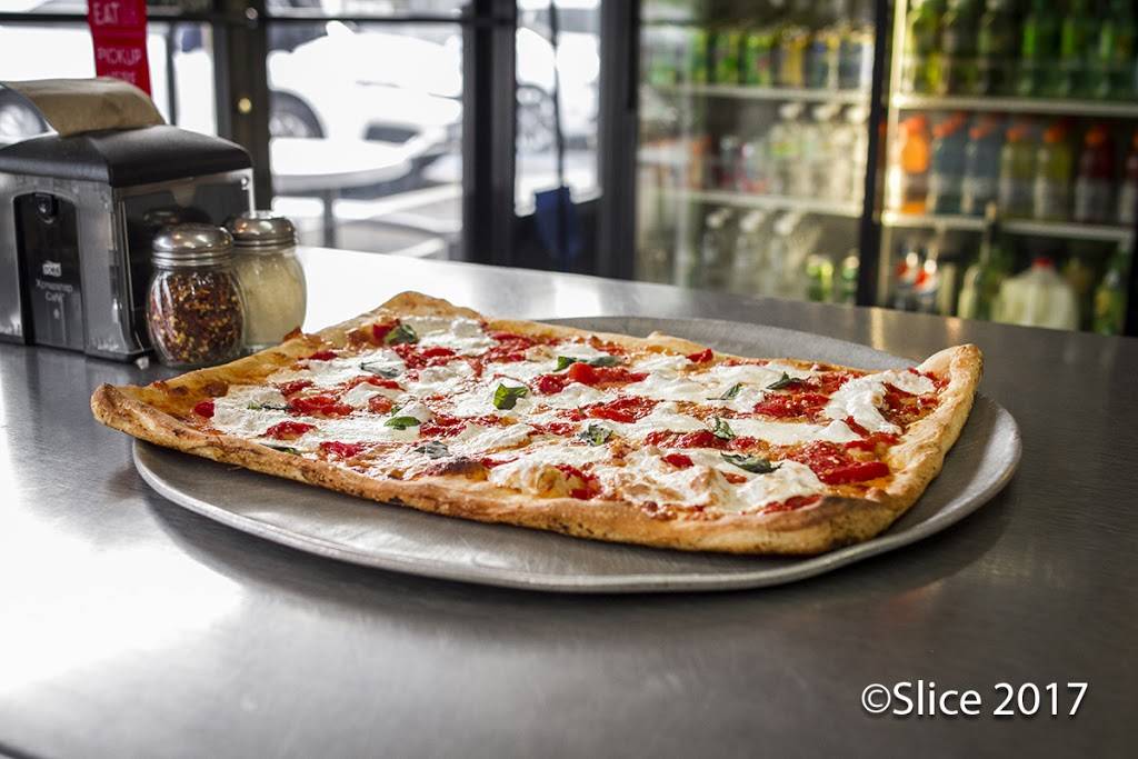 Leonardos Pizzeria & Restaurant | restaurant | 2133 Palmer Avenue, Larchmont, NY 10538, USA | 9146144705 OR +1 914-614-4705