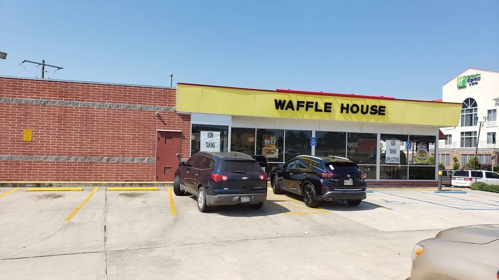 Waffle House | meal takeaway | 1585 US 49, Magee, MS 39111, USA | 6018496639 OR +1 601-849-6639