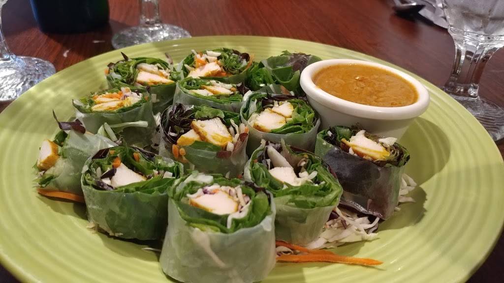 Carlisle Thai Cuisine | restaurant | 141 W High St, Carlisle, PA 17013, USA | 7172492007 OR +1 717-249-2007