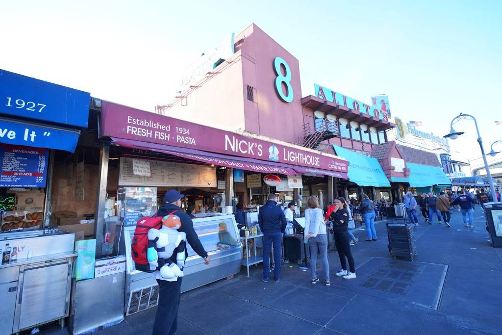 Nicks Lighthouse | restaurant | 2815 Taylor St, San Francisco, CA 94133, USA | 4159291300 OR +1 415-929-1300