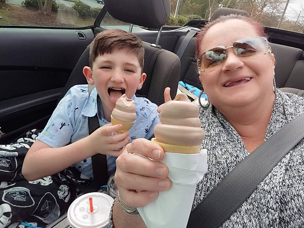 Dairy Queen Ltd Brazier | restaurant | 1100 S Lake Dr, Lexington, SC 29073, USA | 8038080598 OR +1 803-808-0598