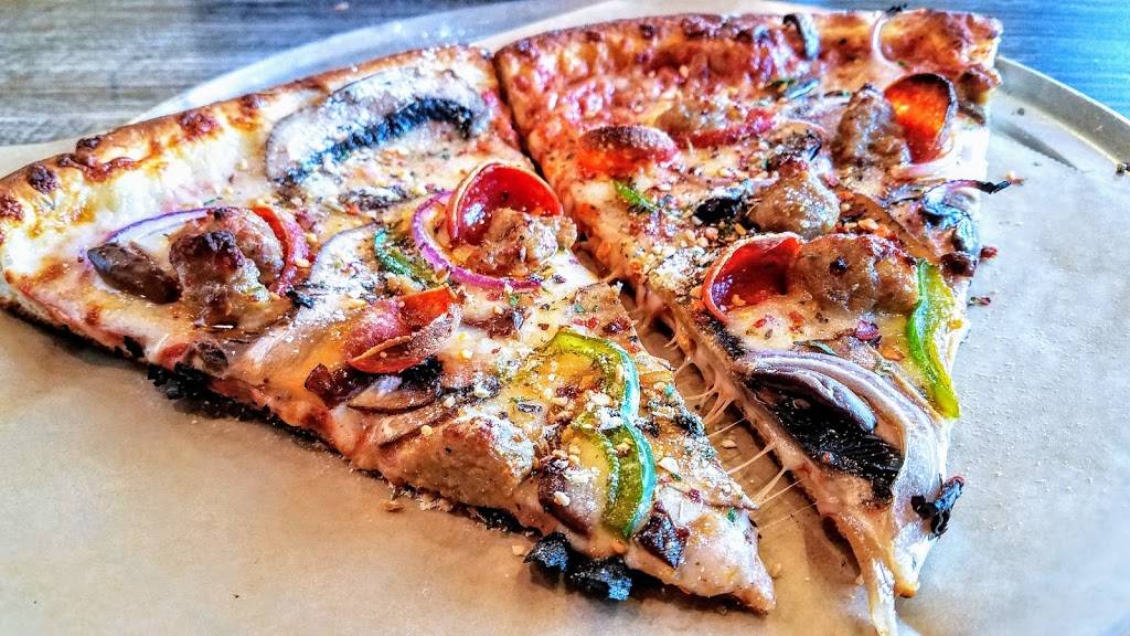 Flippin Pizza | restaurant | 17933 MacArthur Blvd, Irvine, CA 92614, USA | 9499553800 OR +1 949-955-3800