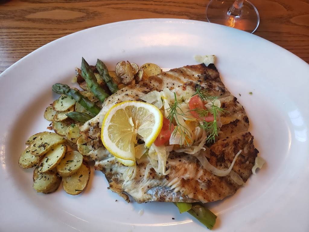 Silvercreek | restaurant | 402 N Race St, Urbana, IL 61801, USA | 2173283402 OR +1 217-328-3402