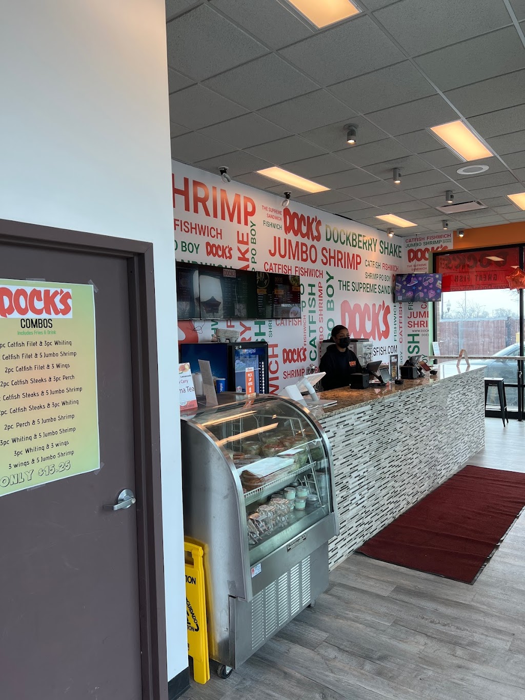 Docks | restaurant | Parking lot, 11710 S Marshfield Ave Side A, Chicago, IL 60643, USA | 7732646444 OR +1 773-264-6444